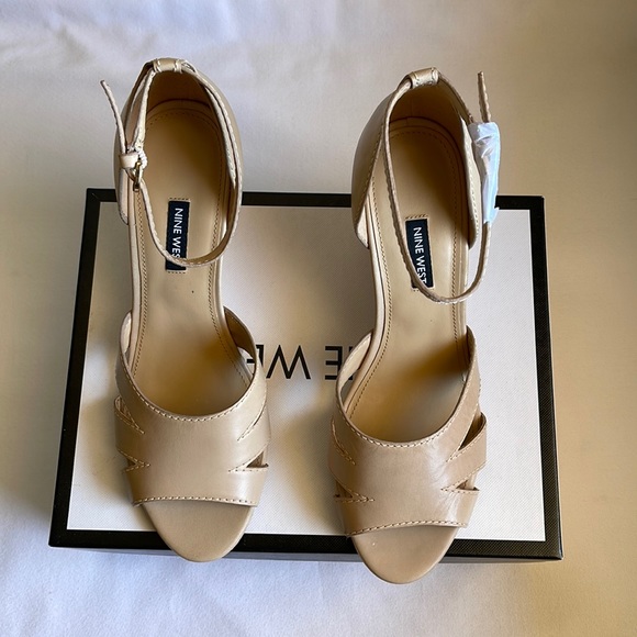 Shoes - Nine West Women’s Lily Sandals Size 10.5